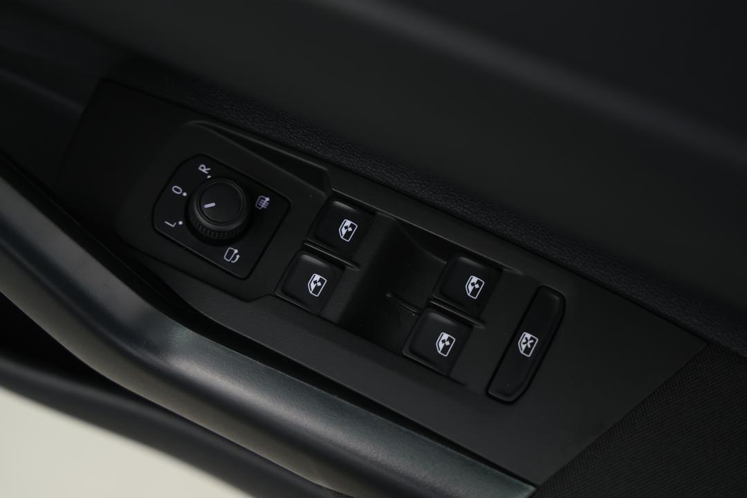 2024 Volkswagen Polo Life, Automatic, 29525 km, Speaker View
