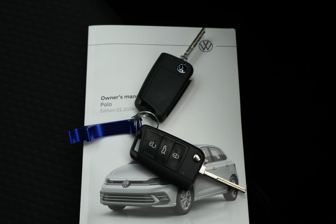 2024 Volkswagen Polo Life, Automatic, 29525 km, Parking Camera