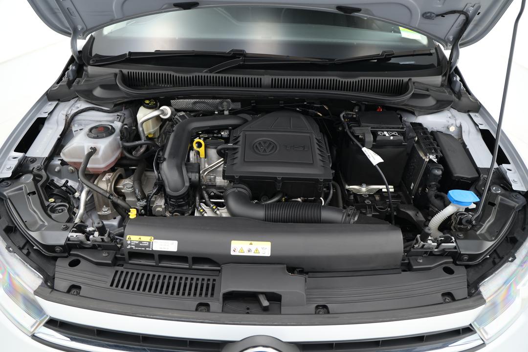 2024 Volkswagen Polo Life, Automatic, 29525 km, Open Bonnet (Engine)