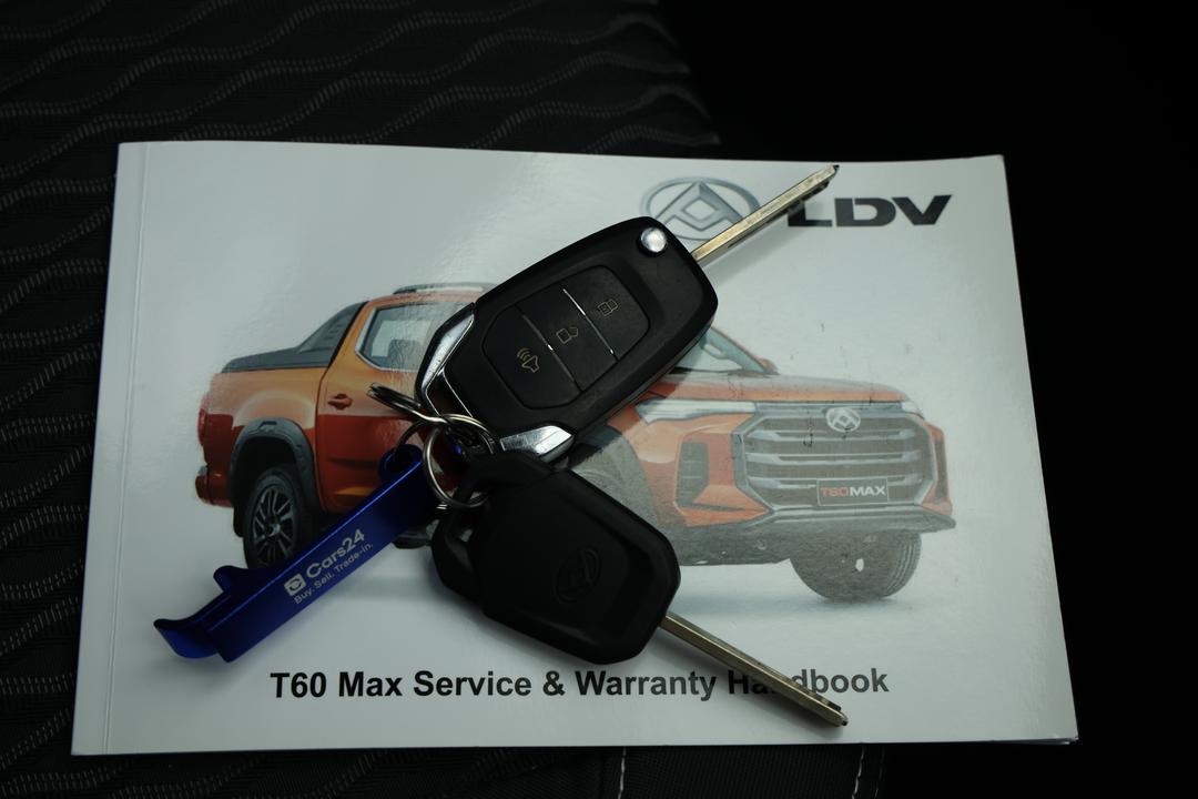 2022 LDV T60 Max Pro (4x4), Automatic, 59095 km, Parking Camera