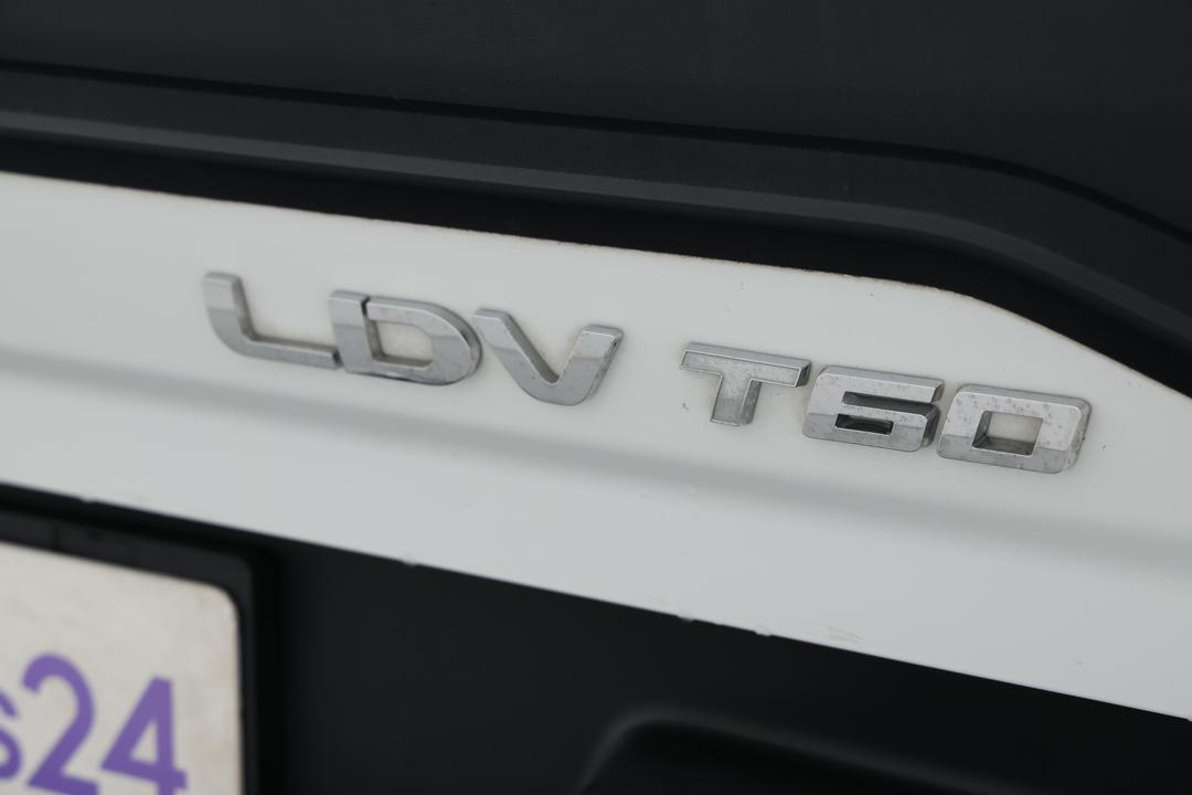 2022 LDV T60 Max Pro (4x4), Automatic, 59095 km, Badge (Boot Right Side)