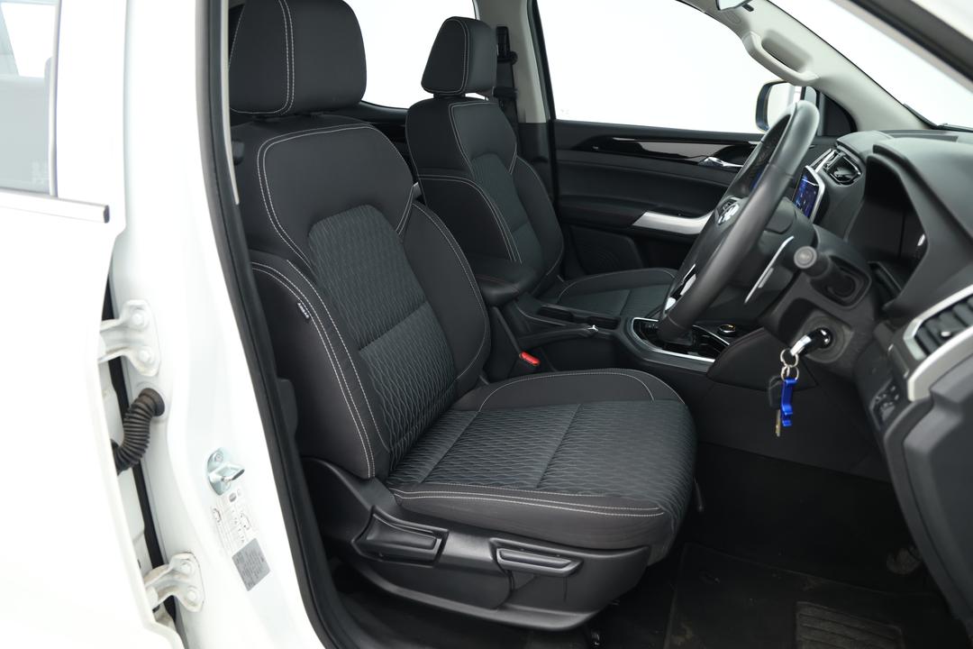 2022 LDV T60 Max Pro (4x4), Automatic, 59095 km, Drivers Side Adjustment Panel