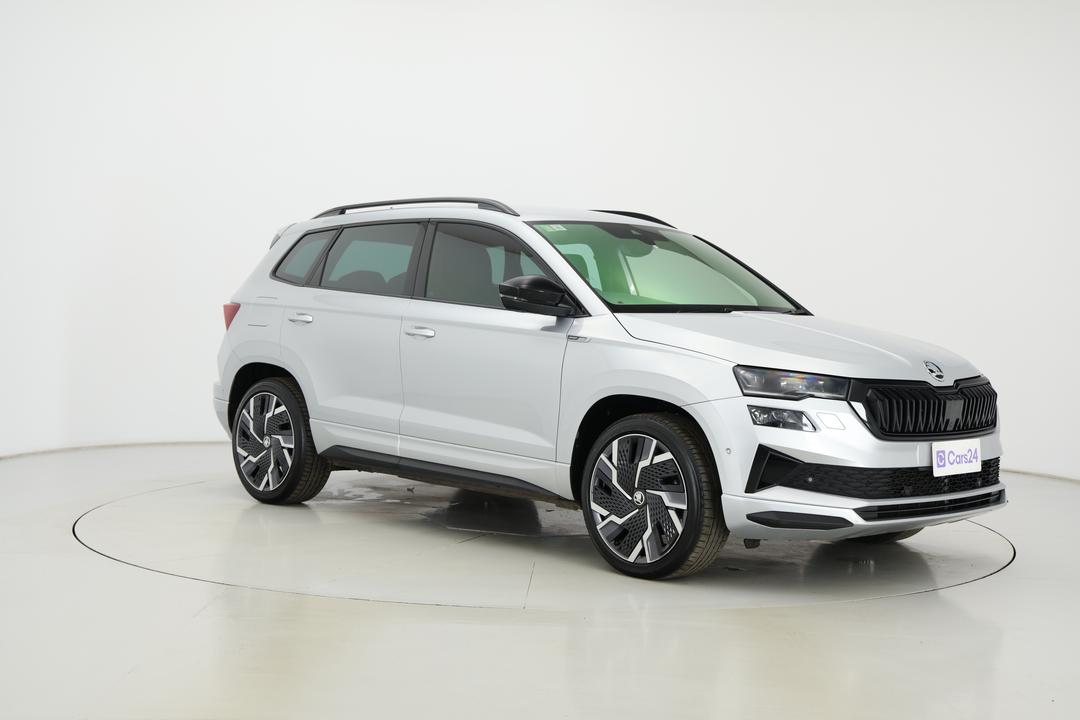 2022 SKODA Karoq Sportline (4x4) 140tsi, Automatic, 22190 km, Right Front Diagonal (45- Degree) View