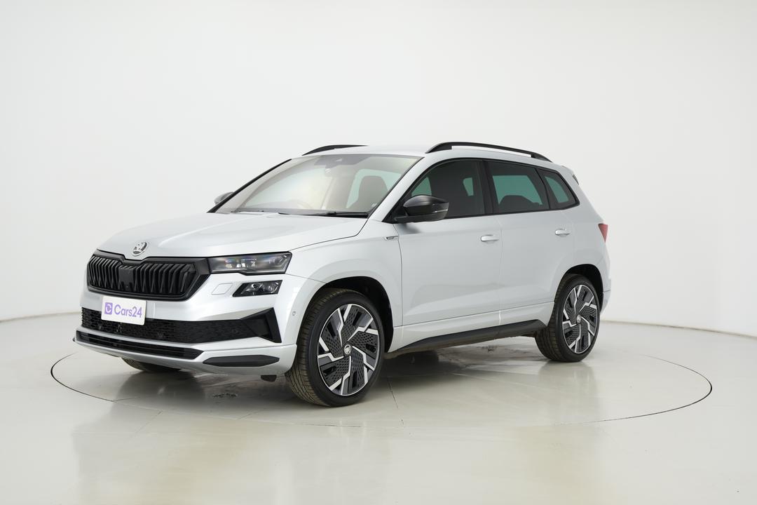 2022 SKODA Karoq Sportline (4x4) 140tsi, Automatic, 22190 km, Left Front Diagonal (45- Degree) View