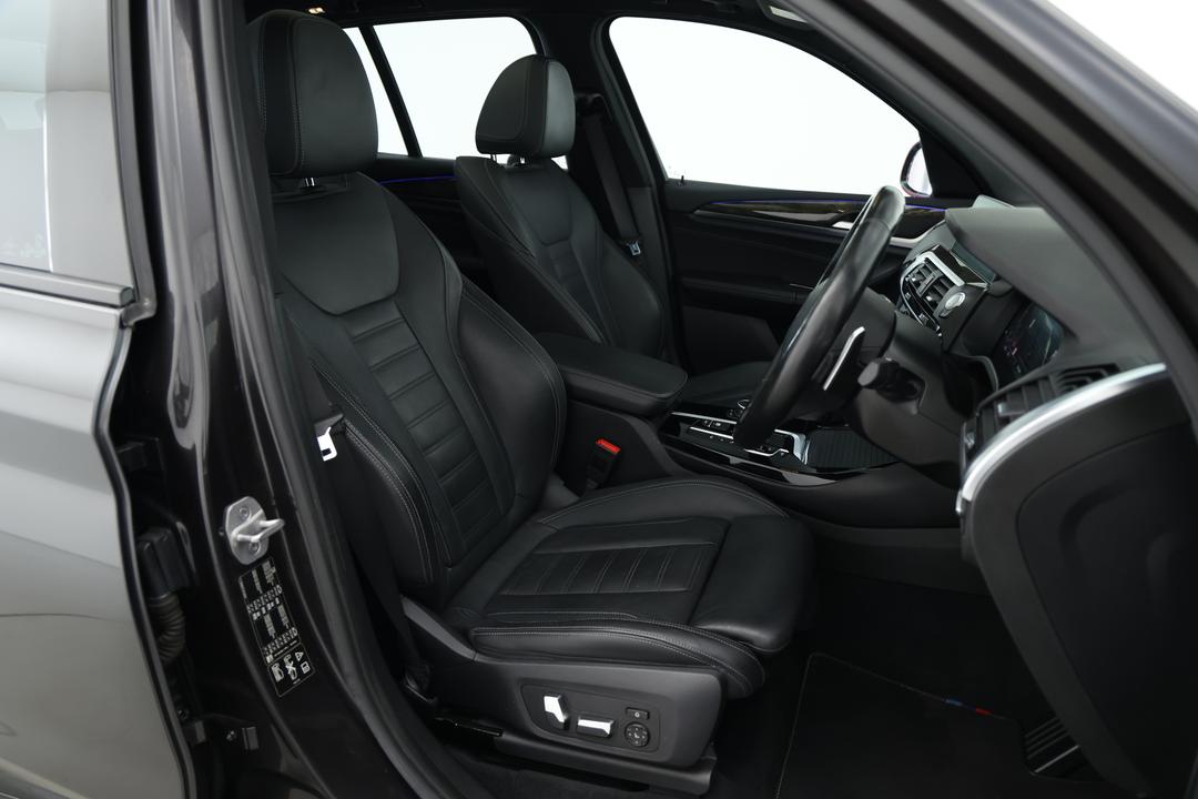 2021 BMW X3 xDrive30i M Sport, Automatic, 70656 km, Odometer View