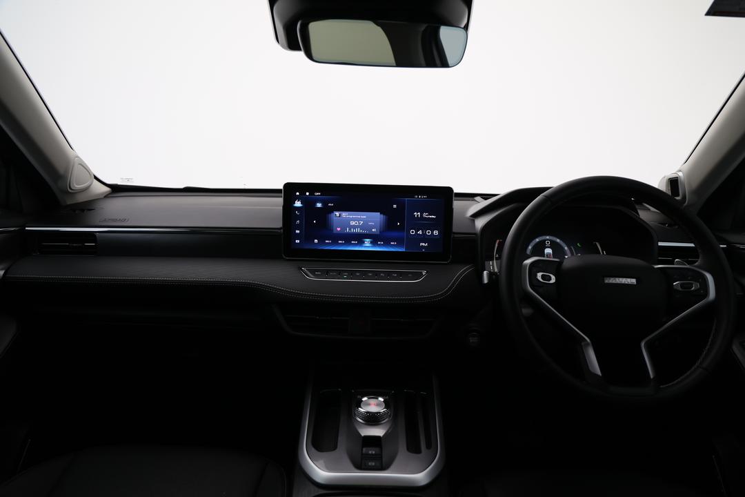 2024 GWM Haval Jolion Ultra, Automatic, 8830 km, Handbrake
