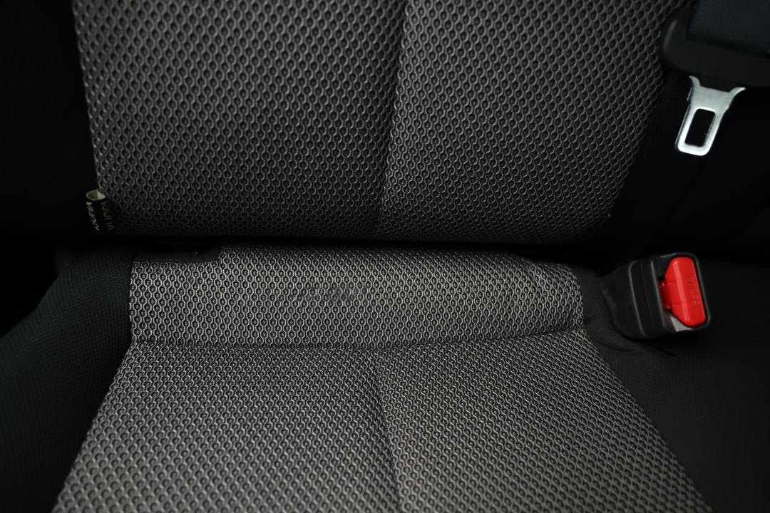 2021 Mitsubishi Triton Gls (4x4), Automatic, 58535 km, Pedals and Footmat