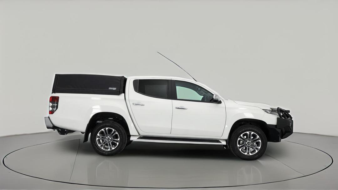 2021 Mitsubishi Triton Gls (4x4), Automatic, 58535 km, Right Side View