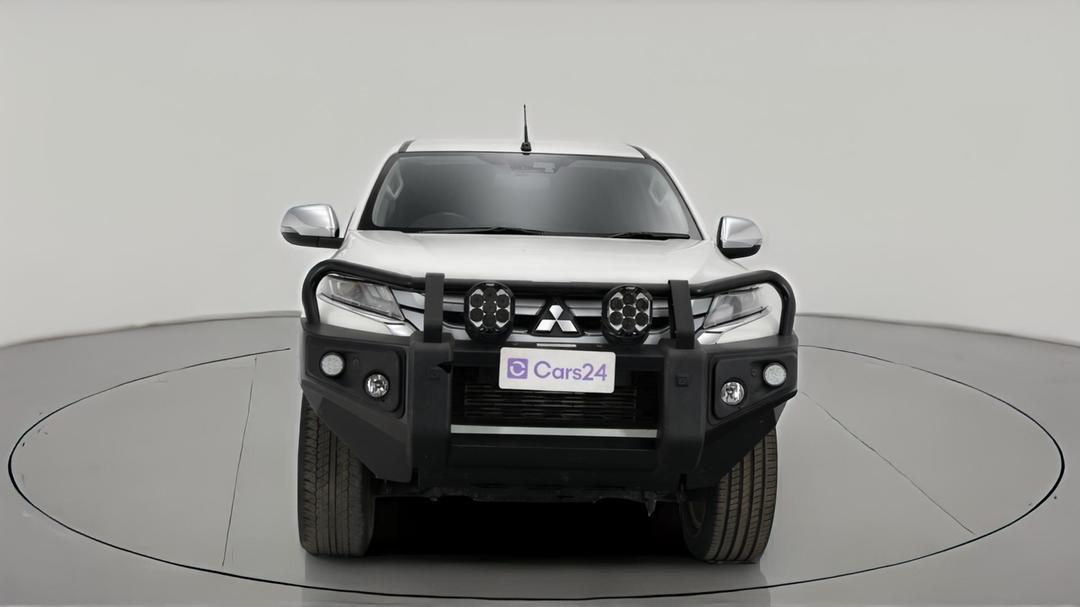 2021 Mitsubishi Triton Gls (4x4), Automatic, 58535 km, Front View