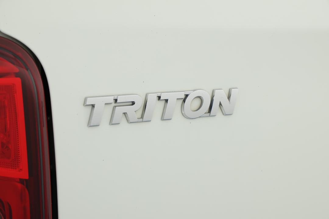 2021 Mitsubishi Triton Gls (4x4), Automatic, 58535 km, Badge (Boot Left Side)
