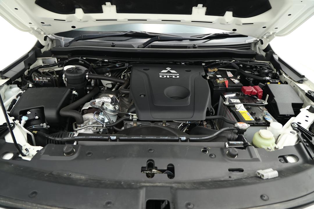2021 Mitsubishi Triton Gls (4x4), Automatic, 58535 km, Open Bonnet (Engine)