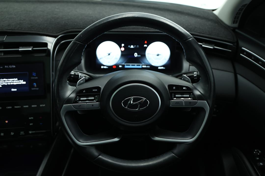 2022 Hyundai Tucson Highlander (AWD), Automatic, 68699 km, Steering Wheel Close-up