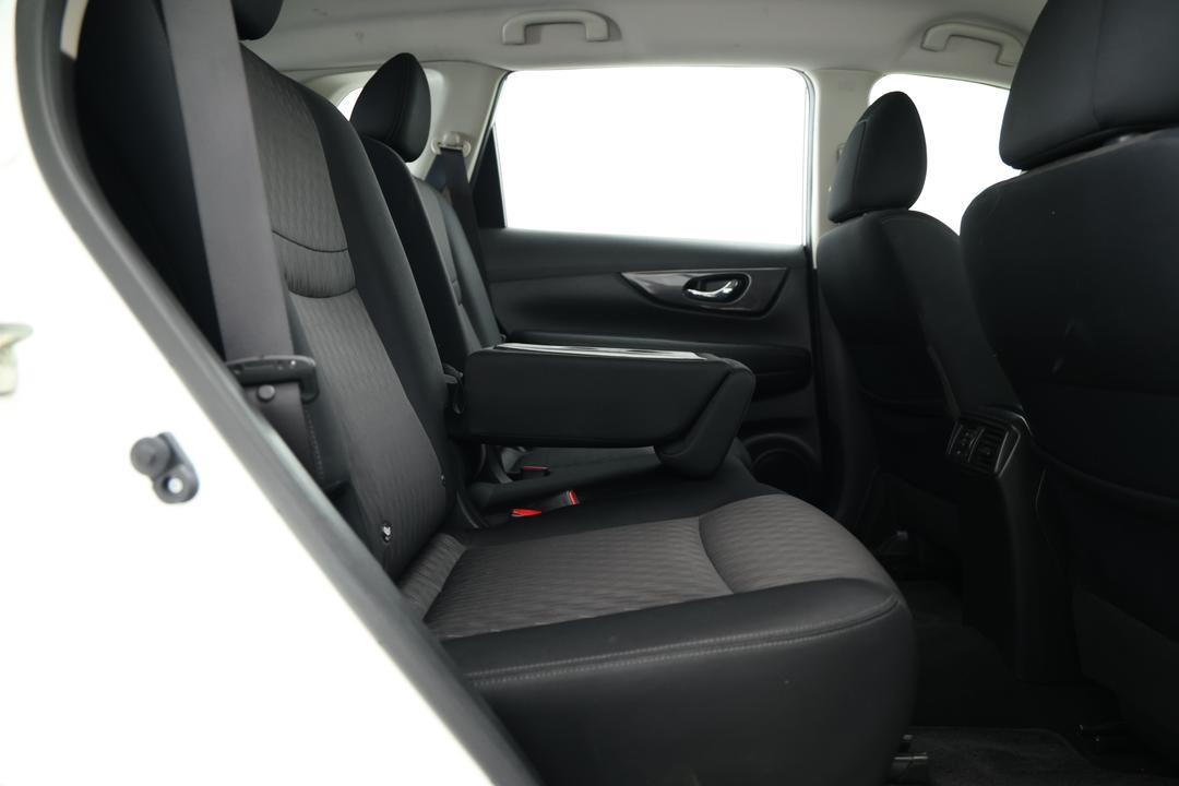2018 Nissan X-trail Ts (4WD), Automatic, 146731 km, Right Side Rear Door Cabin View