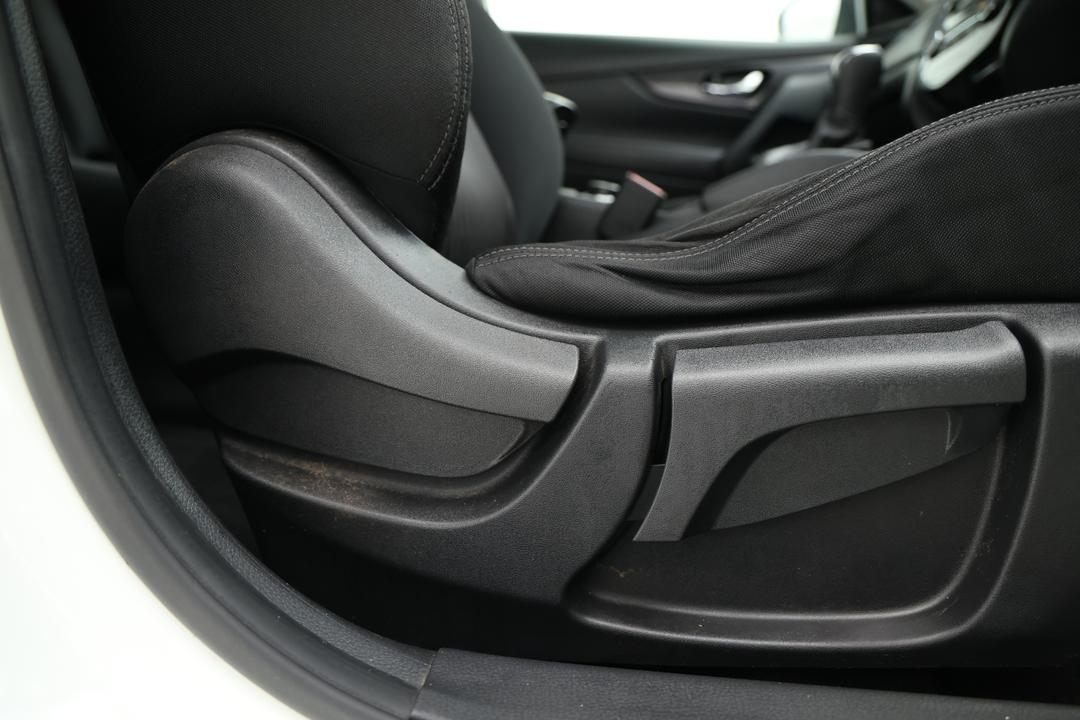 2018 Nissan X-trail Ts (4WD), Automatic, 146731 km, Drivers Side Adjustment Panel
