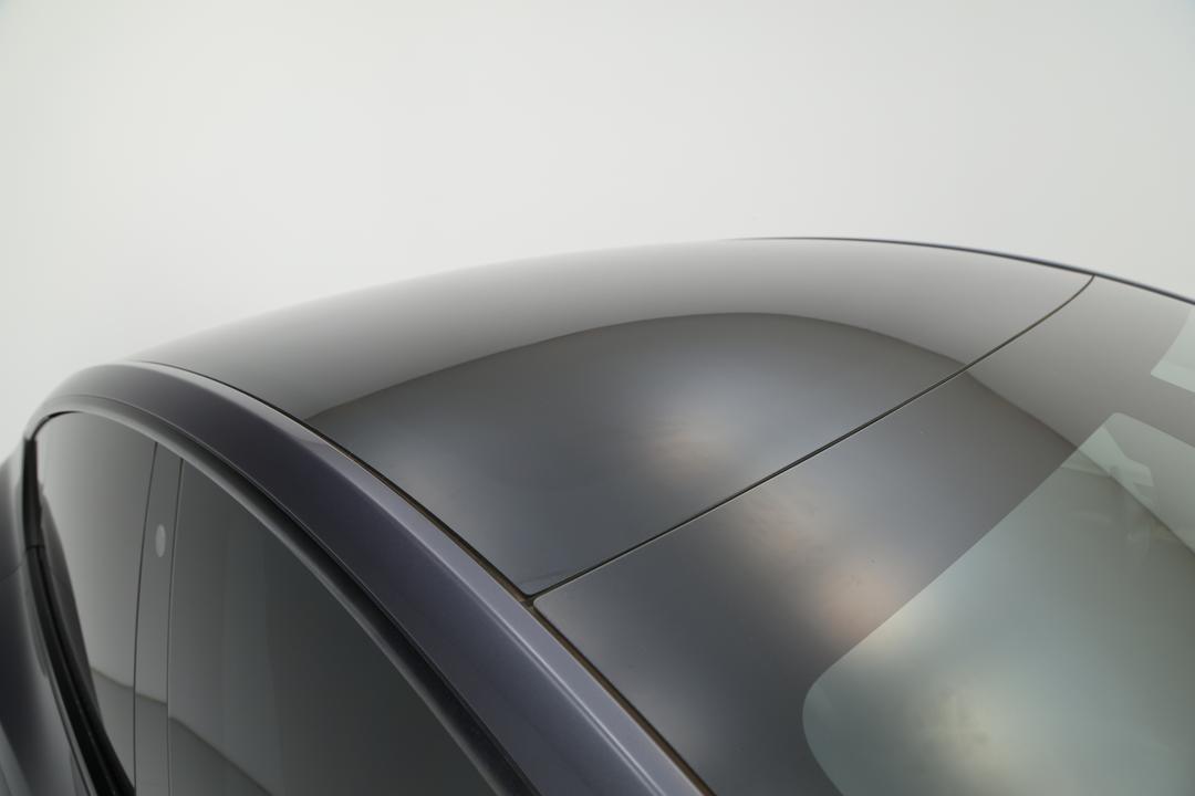 2023 Tesla Model Y Rear-wheel Drive, Automatic, 54537 km, Roof/Sunroof View
