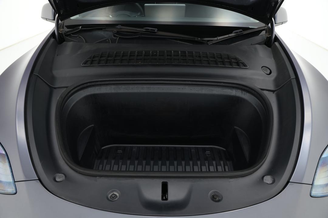 2023 Tesla Model Y Rear-wheel Drive, Automatic, 54537 km, Open Bonnet (Engine)