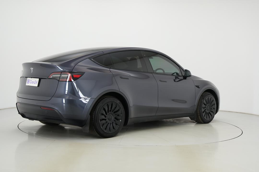 2023 Tesla Model Y Rear-wheel Drive, Automatic, 54537 km, Right Back Diagonal (45- Degree) View