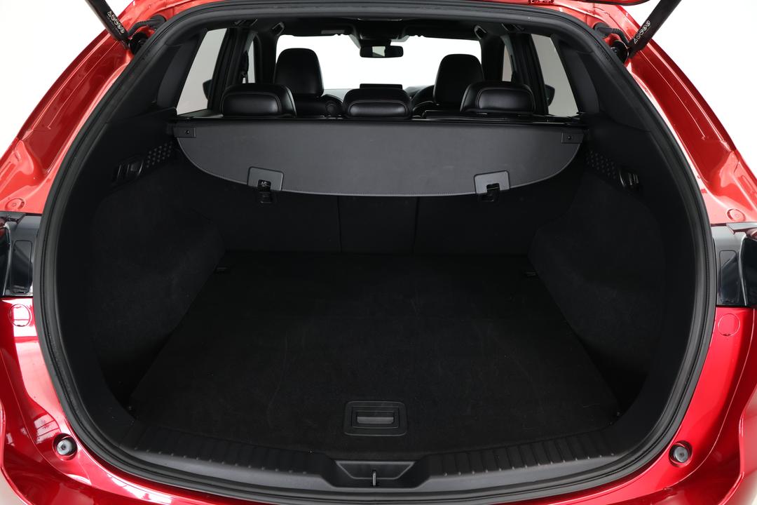 2022 Mazda CX-5 Gt Sp (AWD), Automatic, 78816 km, Boot Inside View