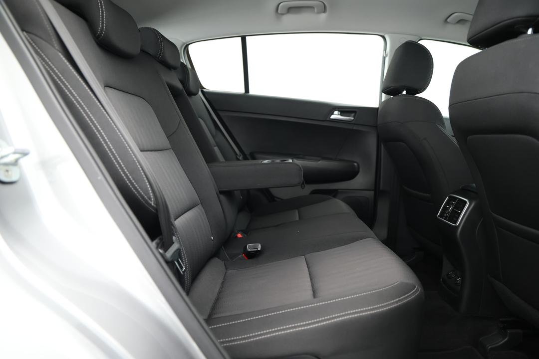 2019 Kia Sportage S (FWD), Automatic, 132804 km, Right Side Rear Door Cabin View