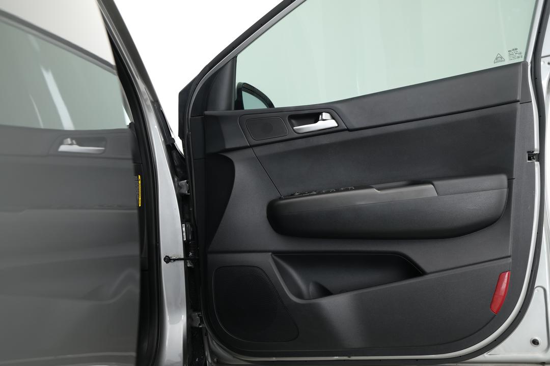 2019 Kia Sportage S (FWD), Automatic, 132804 km, Speaker View