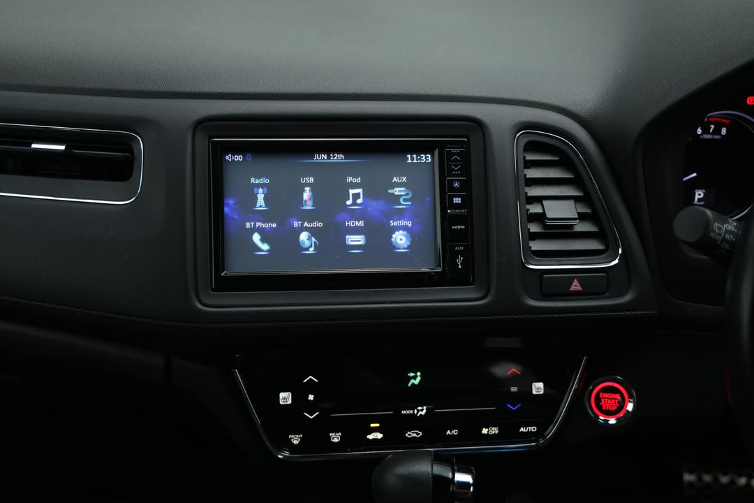 2018 Honda HR-V Rs, Automatic, 128793 km, Center Console