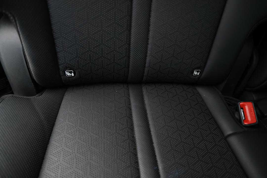 2022 Kia Sorento Sport+ 7 Seat, Automatic, 79264 km, Drivers Side Adjustment Panel
