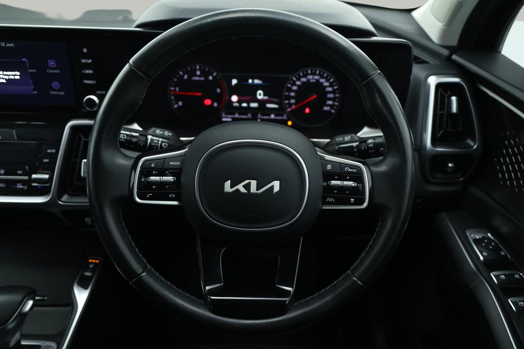 2022 Kia Sorento Sport+ 7 Seat, Automatic, 79264 km, Steering Wheel Close-up