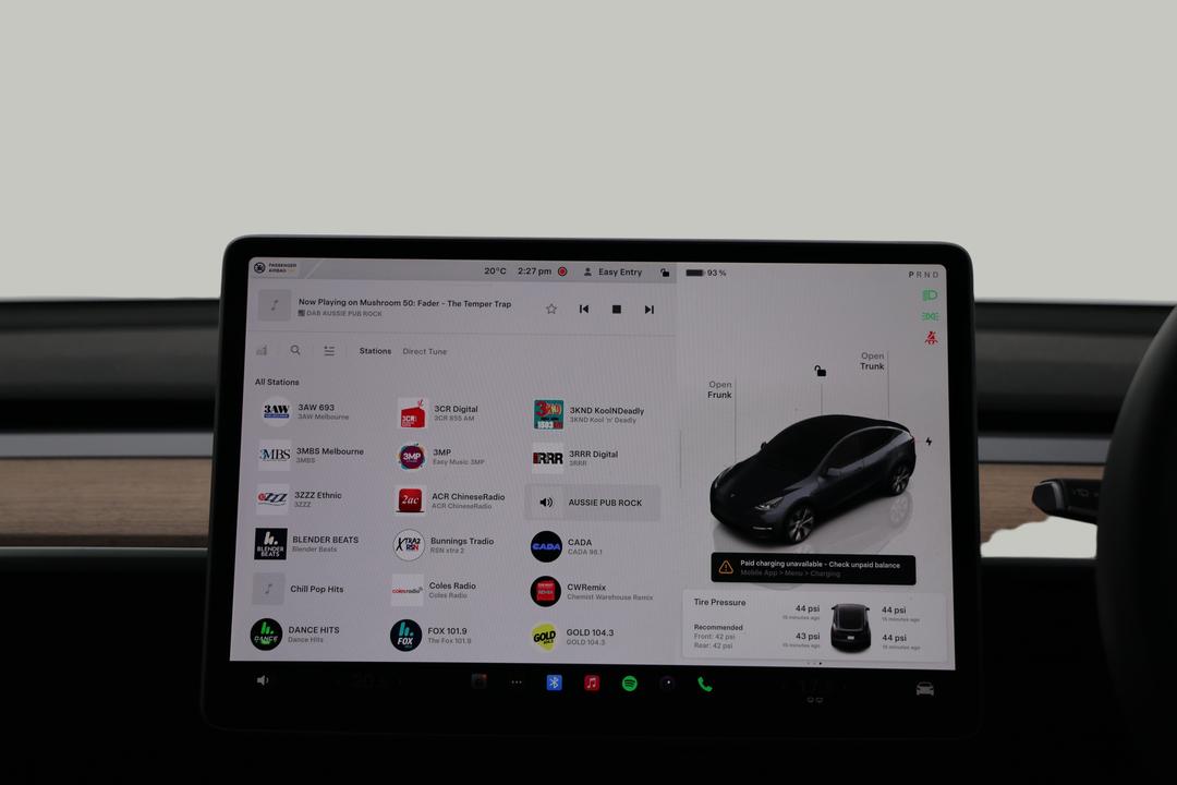 2023 Tesla Model Y Rear-wheel Drive, Automatic, 18040 km, Infotainment System