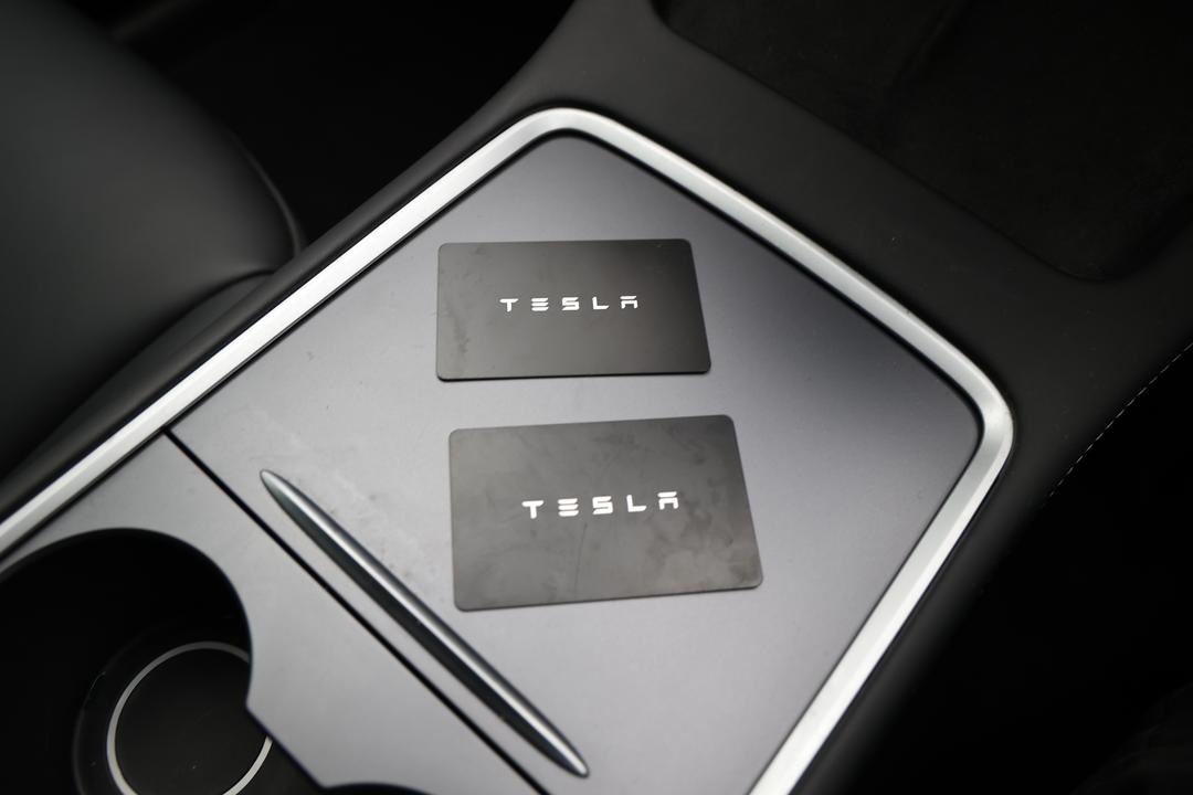 2023 Tesla Model Y Rear-wheel Drive, Automatic, 18040 km, Odometer View