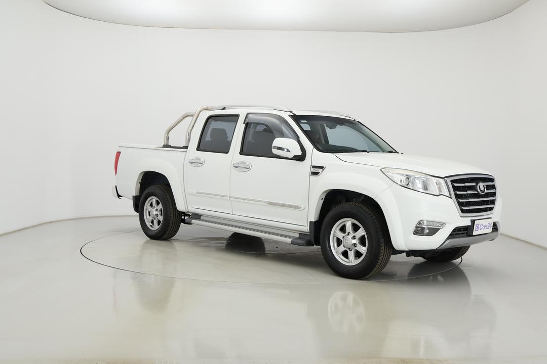 2019 Great Wall Steed (4x2), Manual, 100773 km, Right Front Diagonal (45- Degree) View