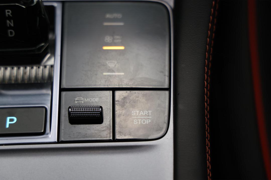 2024 Byd Sealion 6 Premium, Automatic, 25833 km, Center Console
