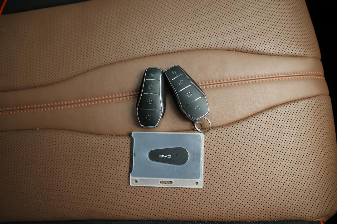 2024 Byd Sealion 6 Premium, Automatic, 25833 km, Key Close-up