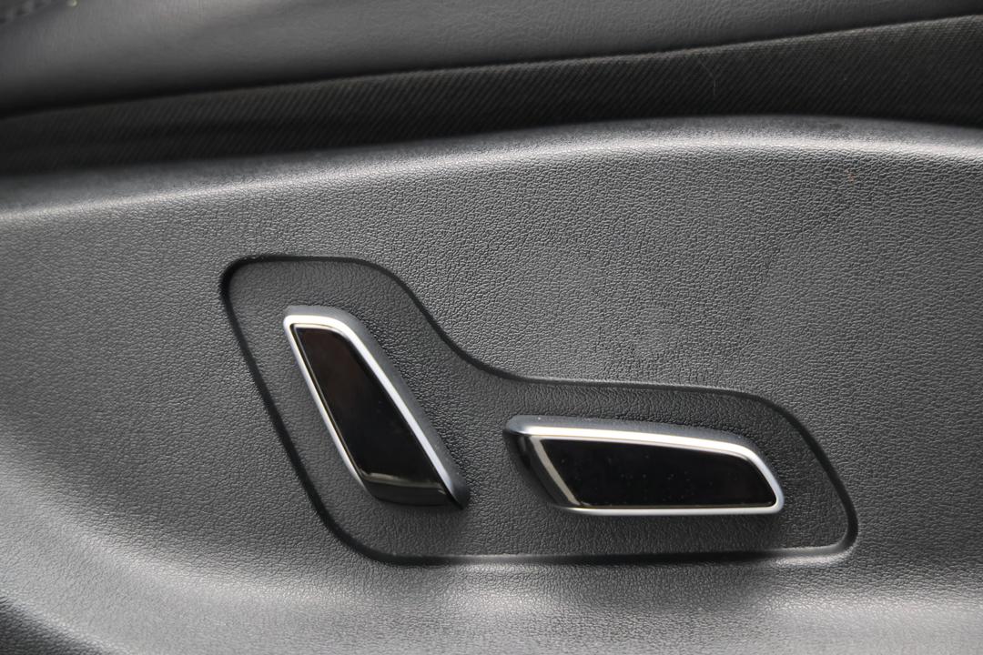 2024 Byd Sealion 6 Premium, Automatic, 25833 km, Drivers Side Door Panel Controls