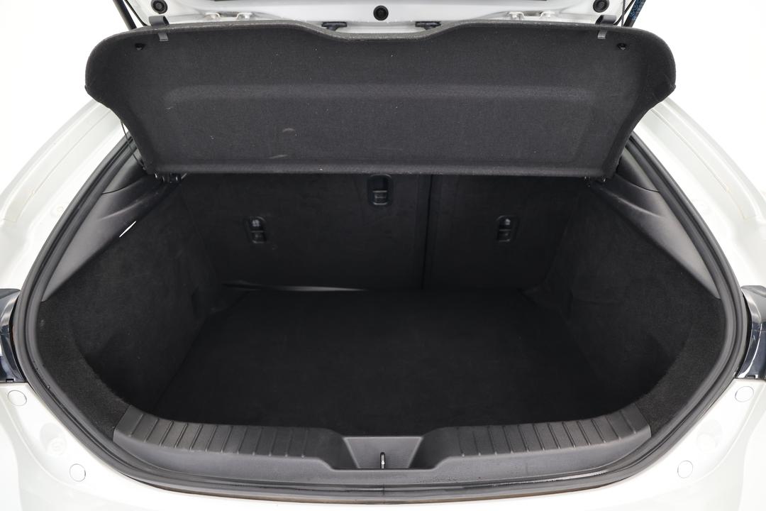 2024 Mazda Mazda3 G20 Evolve, Automatic, 40200 km, Boot Inside View