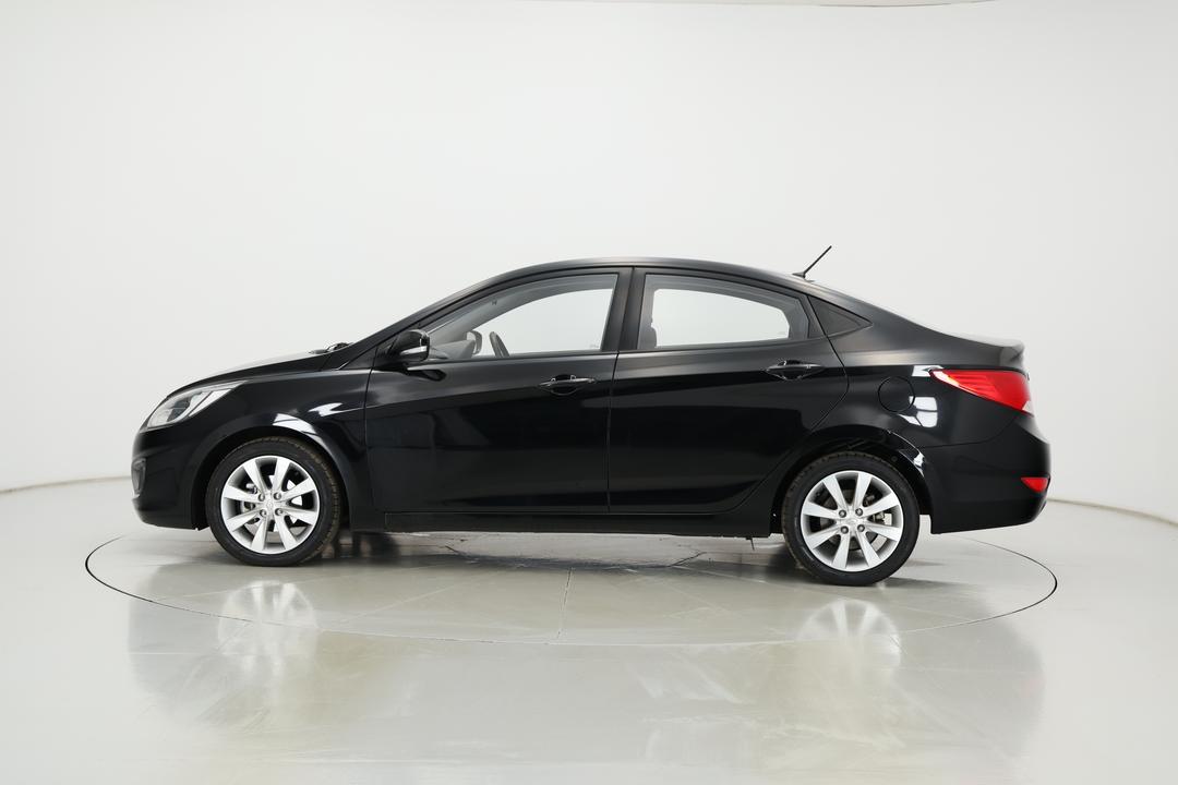 2017 Hyundai Accent Sport, Automatic, 86041 km, Left Side View