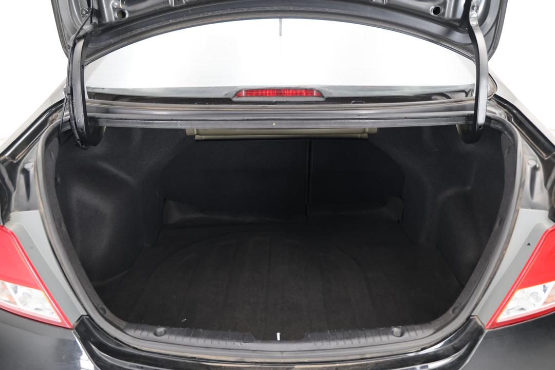 2017 Hyundai Accent Sport, Automatic, 86041 km, Boot Inside View