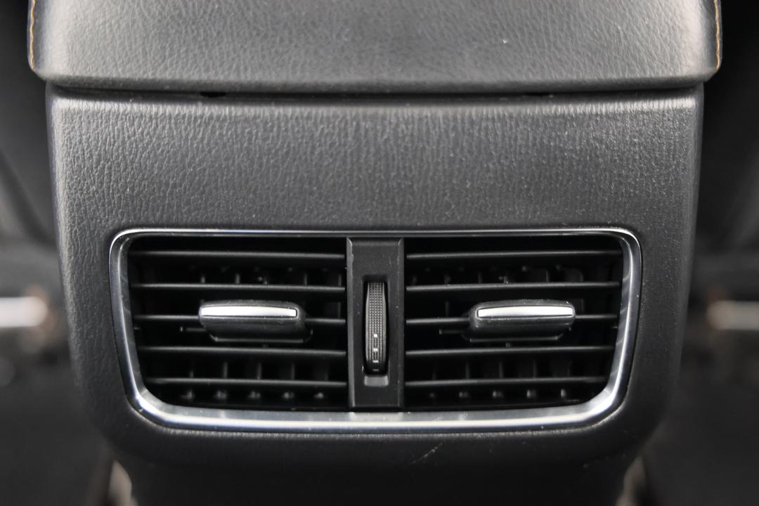 2017 Mazda CX-5 Gt (4x4), Automatic, 58683 km, Rear A/C Vent