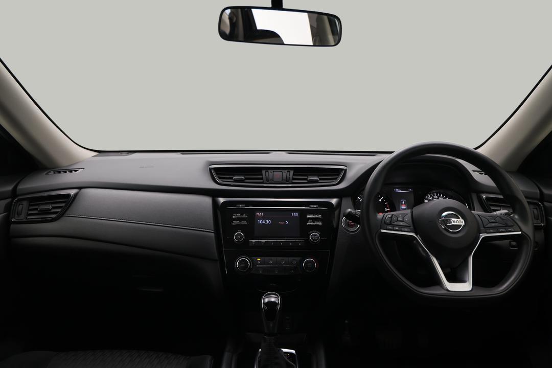 2017 Nissan X-trail Ts (4WD), Automatic, 132372 km, Dashboard View