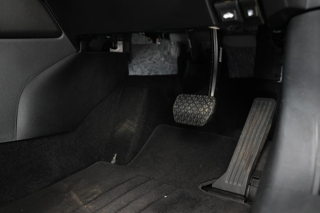 2022 Mazda CX-3 Maxx Sport (FWD), Automatic, 45810 km, Pedals and Footmat