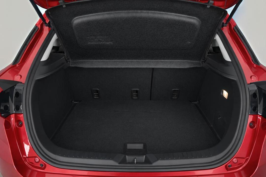 2022 Mazda CX-3 Maxx Sport (FWD), Automatic, 45810 km, Boot Inside View