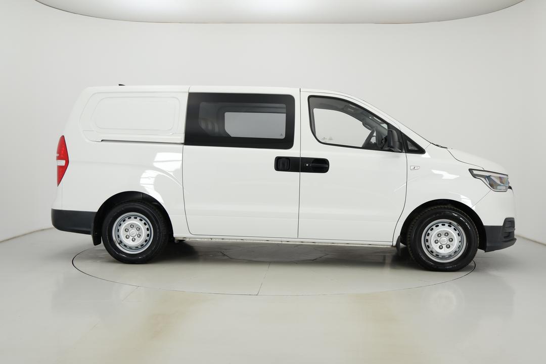2021 Hyundai Iload 6s Liftback, Automatic, 126294 km, Right Side View