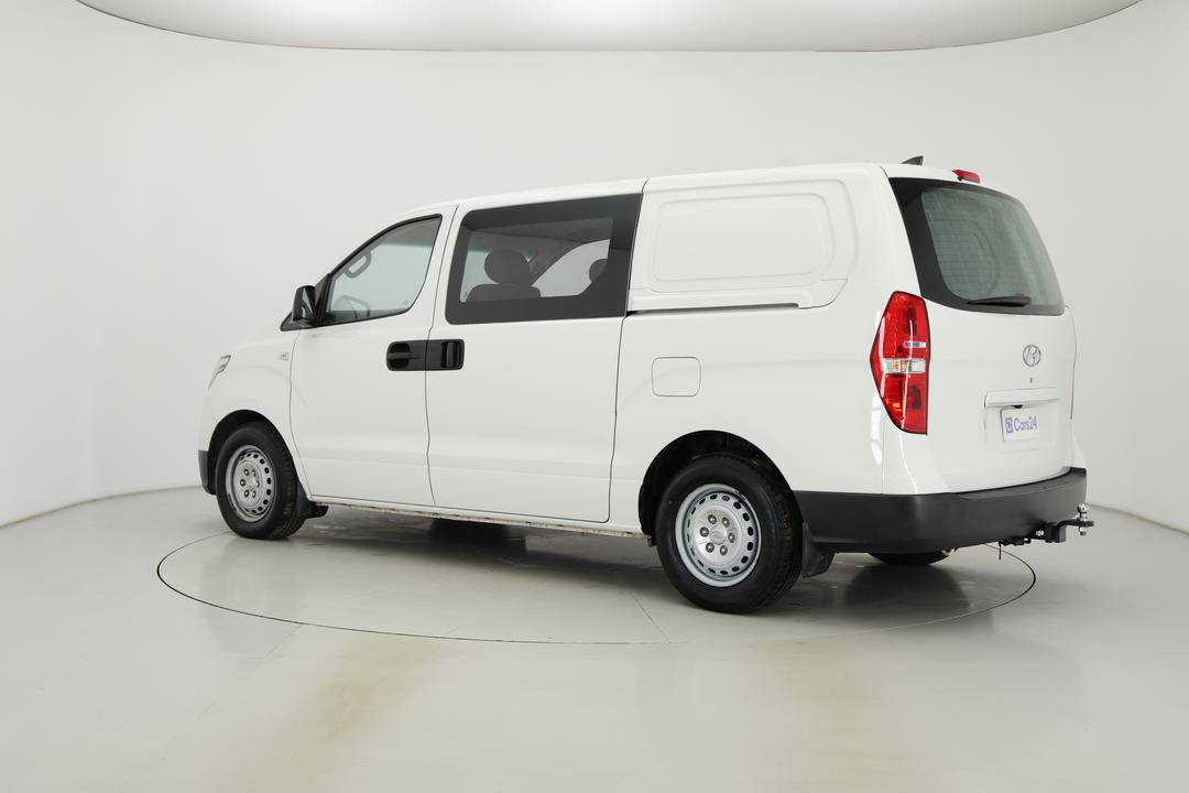 2021 Hyundai Iload 6s Liftback, Automatic, 126294 km, Left Back Diagonal (45- Degree) View