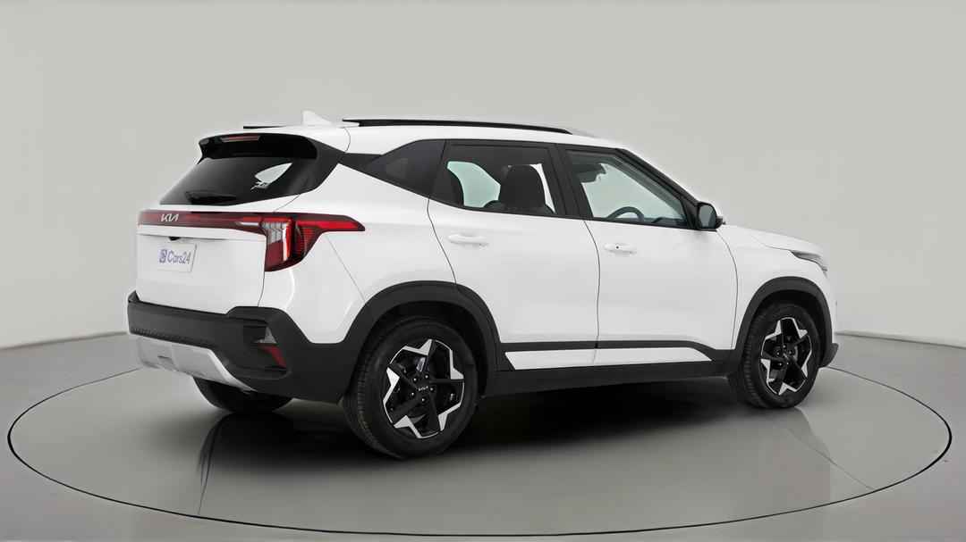 2023 Kia Seltos Sport+ (FWD), Automatic, 28383 km, Right Back Diagonal (45- Degree) View