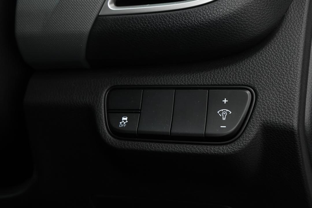2023 Kia Seltos Sport+ (FWD), Automatic, 28383 km, Utility Switches/Buttons
