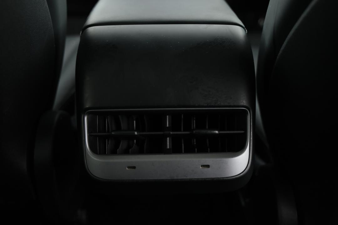 2022 Tesla Model Y Rear-wheel Drive, Automatic, 78059 km, Rear A/C Vent
