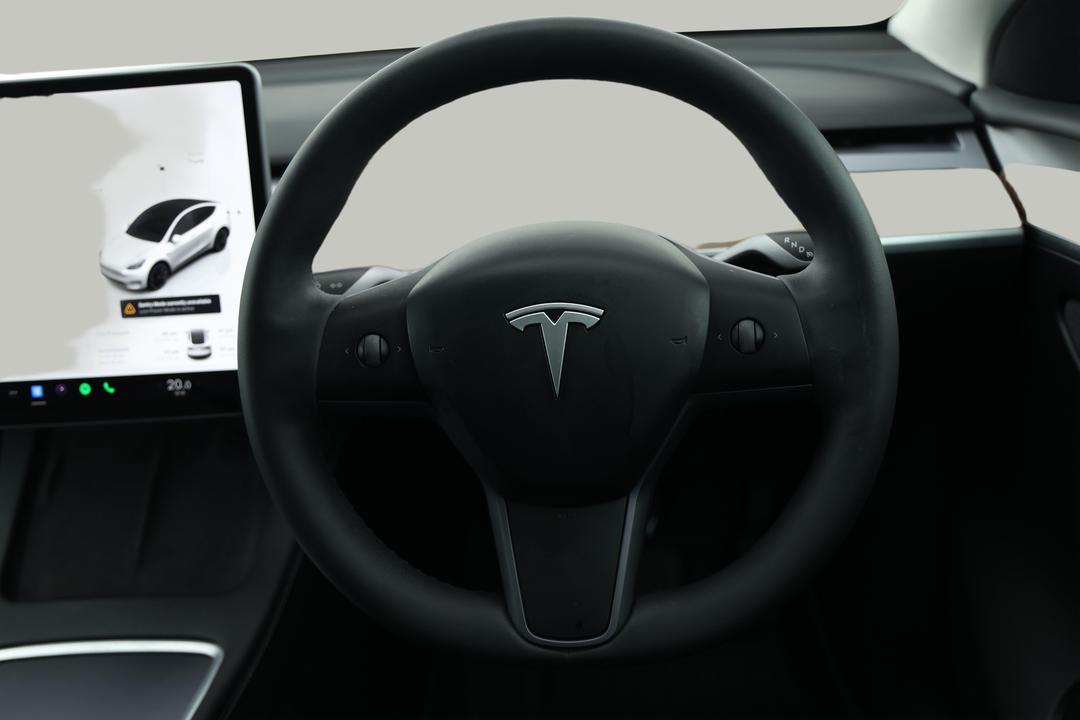 2022 Tesla Model Y Rear-wheel Drive, Automatic, 78059 km, Steering Wheel Close-up