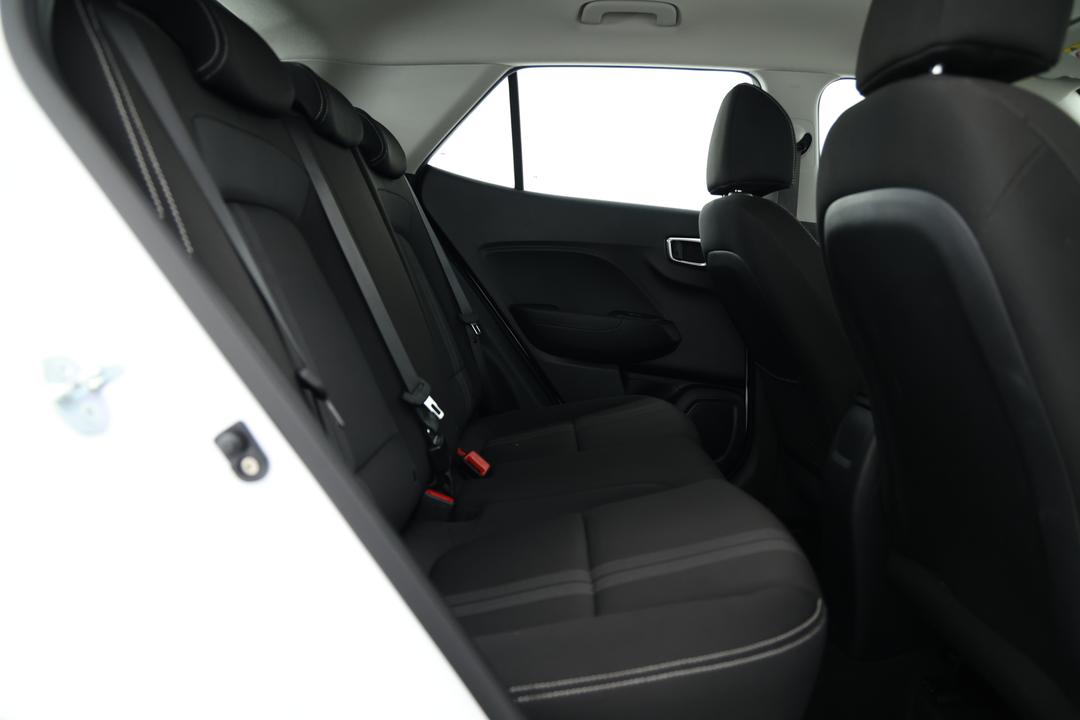 2025 Hyundai Venue Venue, Automatic, 24539 km, Right Side Rear Door Cabin View