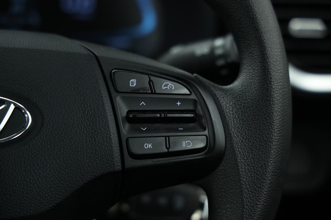 2025 Hyundai Venue Venue, Automatic, 24539 km, Cruise Control