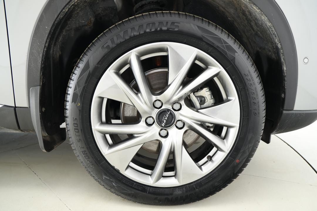 2023 GWM Haval H6 Ultra Hybrid, Automatic, 42571 km, Right Front Wheel
