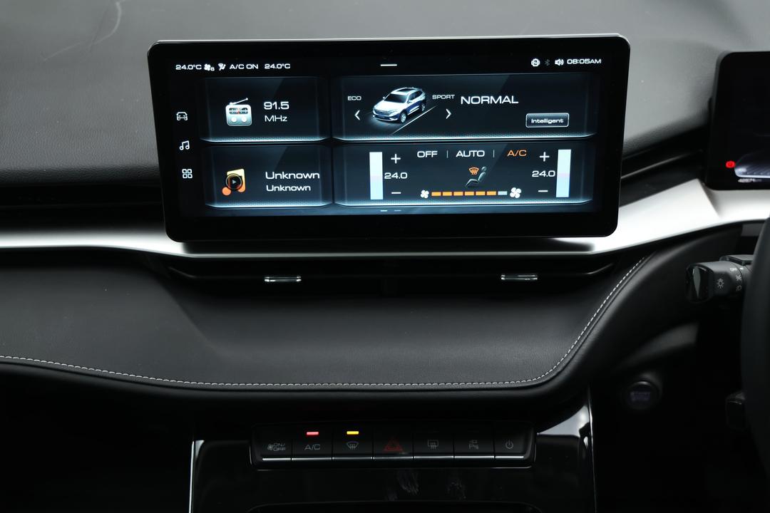 2023 GWM Haval H6 Ultra Hybrid, Automatic, 42571 km, Center Console